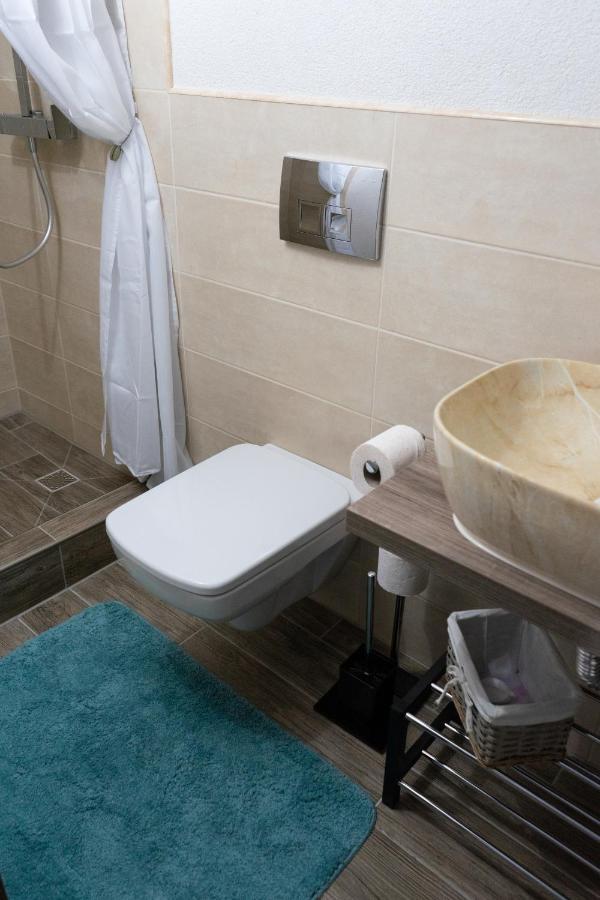 Ultra Central Apartment, Free Parking Oradea - Stray Cats Экстерьер фото